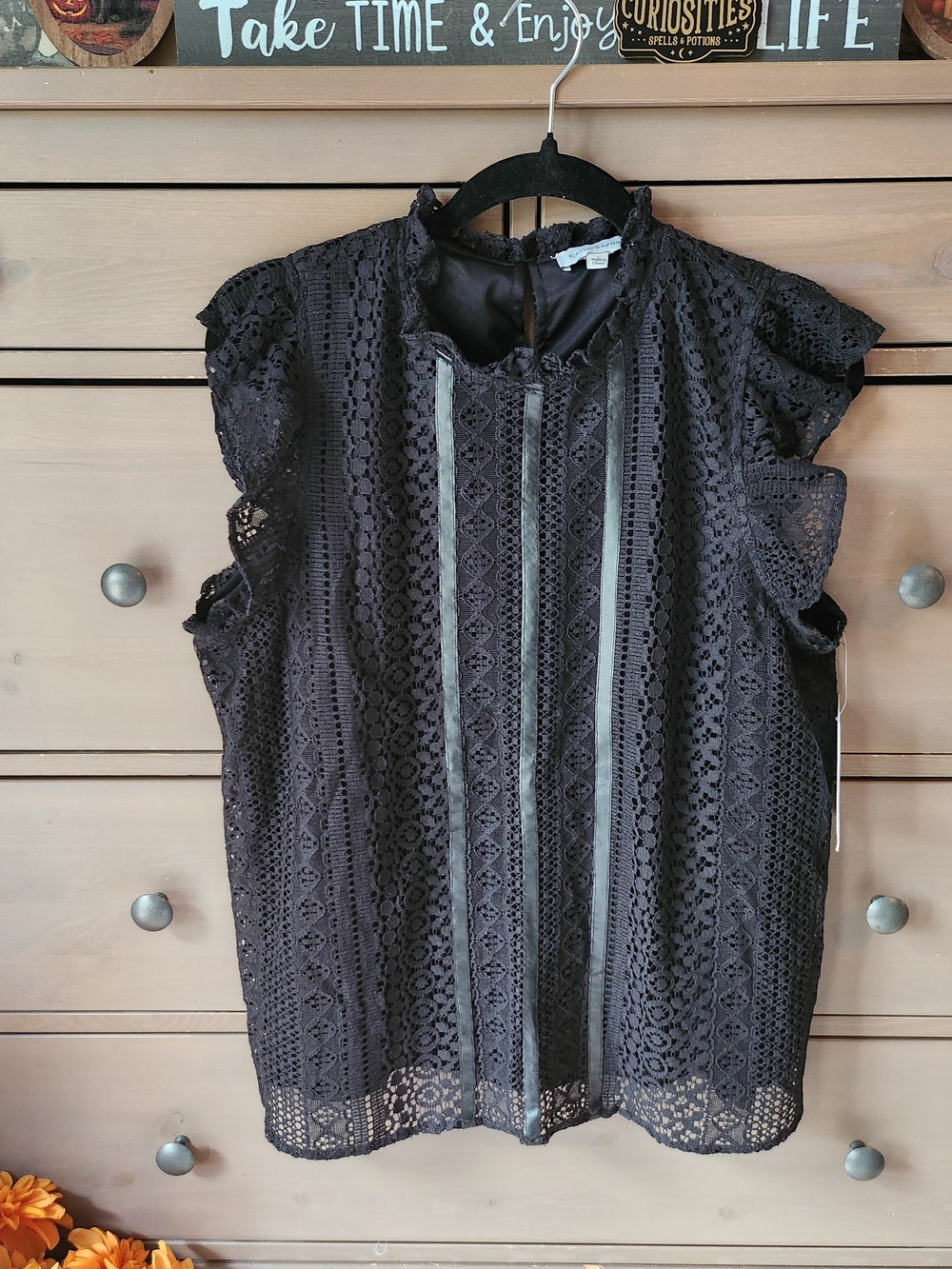 Womens Lace Ruffle Sleeve Blouse - Black